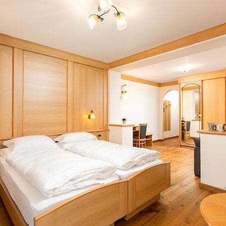 Hotel Pareda Canazei Exteriér fotografie