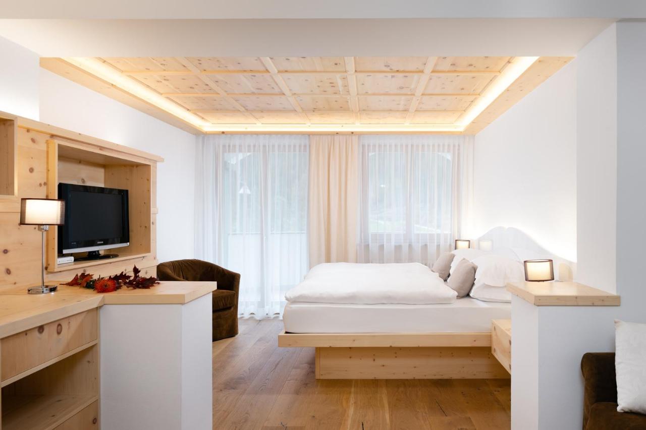 Hotel Pareda Canazei Exteriér fotografie